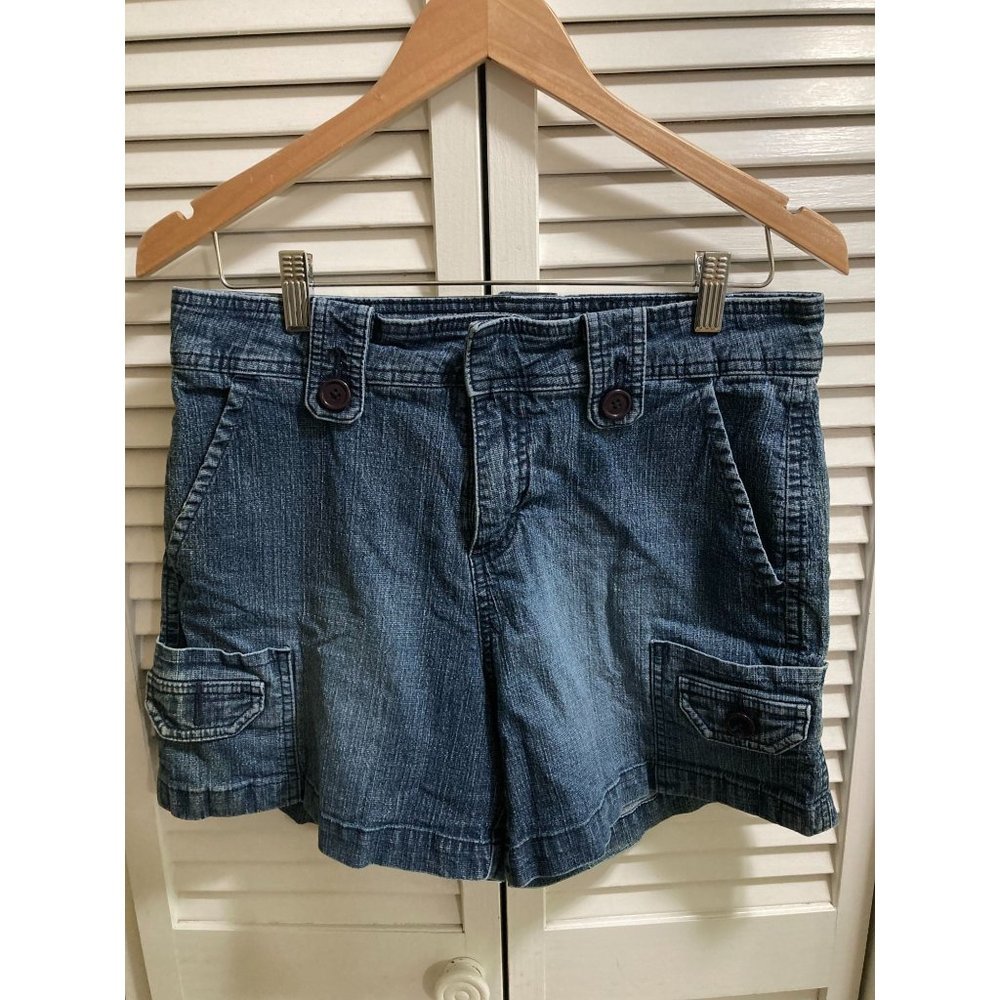 Lee Women's Size 12M Faded Wash Denim Jean Cargo Shorts Jorts